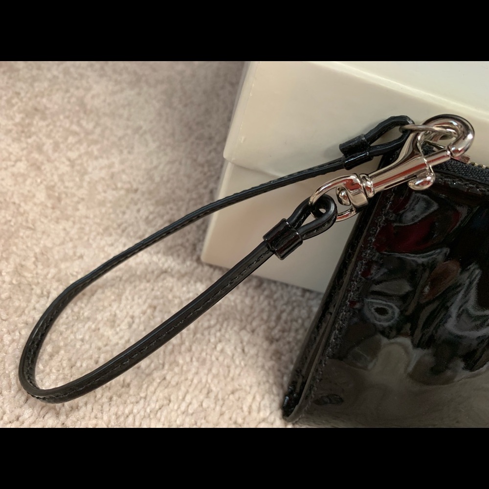 Coach Wristlet - Picture 4 of 4